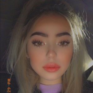 Meet your Posher, Jenna